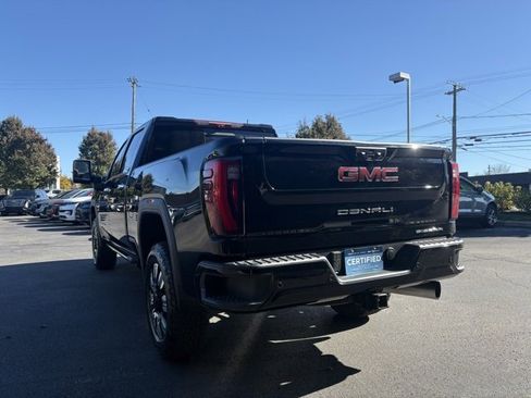 Certified 2024 GMC Sierra 2500 Denali w/ Denali Reserve Package image 3