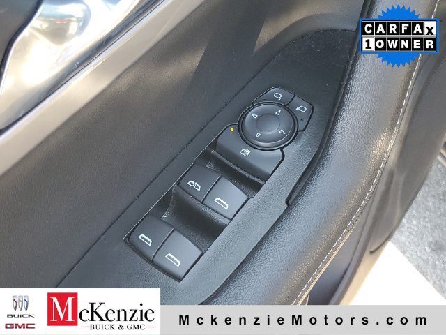 Used 2025 Chevrolet Blazer LT FWD image 9