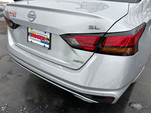 New 2025 Nissan Altima 2.5 SL image 35