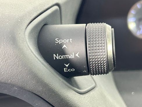 Used 2021 Lexus UX 250h image 30