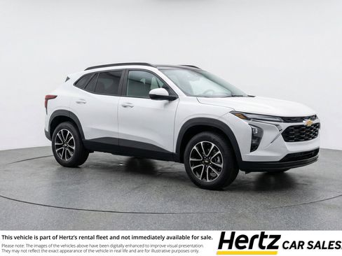 Used 2025 Chevrolet TrailBlazer LT image 1