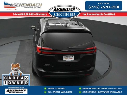 Used 2025 Chrysler Pacifica Limited FWD image 15