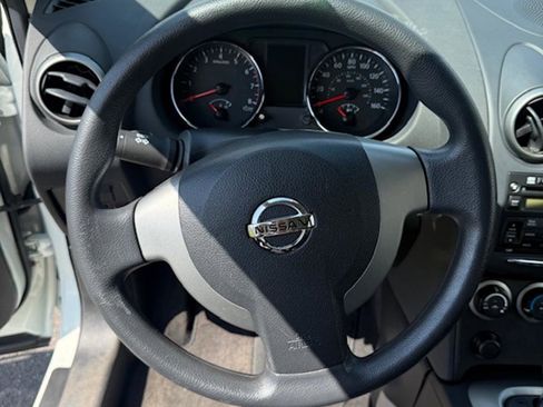 Used 2014 Nissan Rogue S image 14