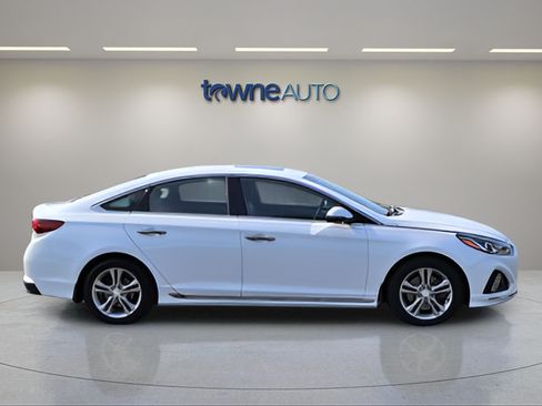 Used 2019 Hyundai Sonata Sport w/ Tech Package 03 FWD image 6