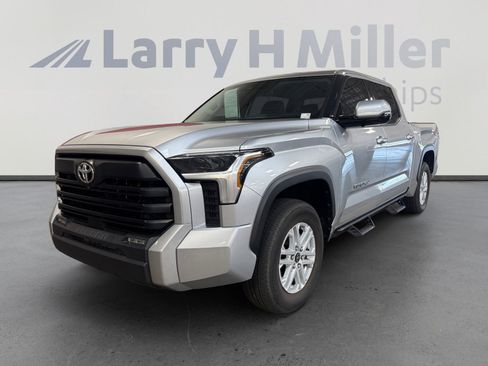Used 2022 Toyota Tundra SR5 image 1