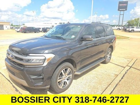 Used 2022 Ford Expedition XLT RWD image 1