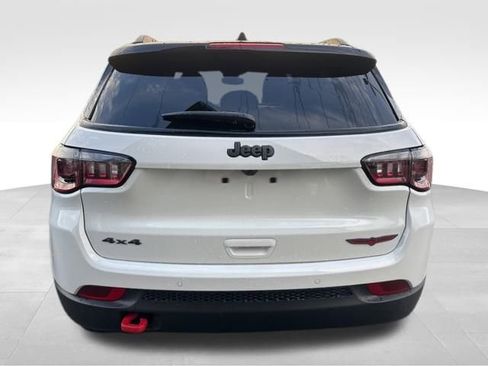 New 2026 Jeep Compass Trailhawk image 6