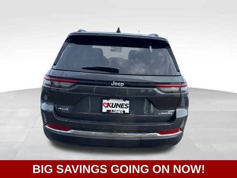 New 2025 Jeep Grand Cherokee Laredo image 8