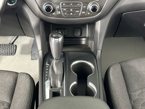 Used 2018 Chevrolet Equinox LT w/ Sun & Infotainment Package image 40