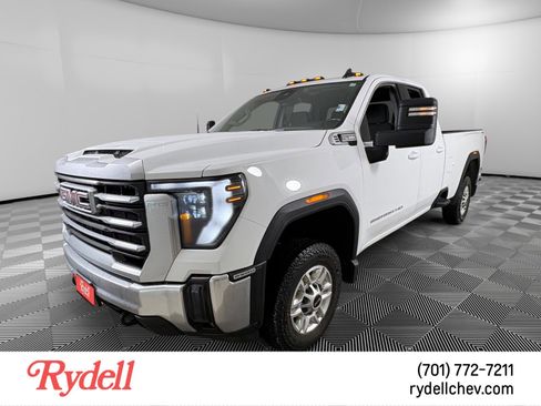 Used 2024 GMC Sierra 2500 SLE w/ SLE Value Package; image 1