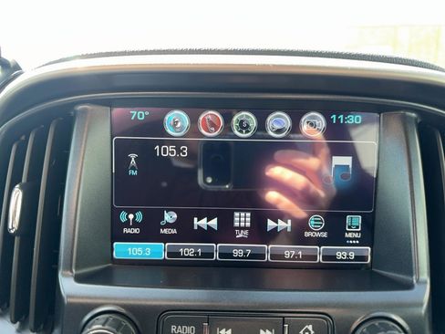 Used 2018 Chevrolet Colorado Z71 AWD/4WD image 17