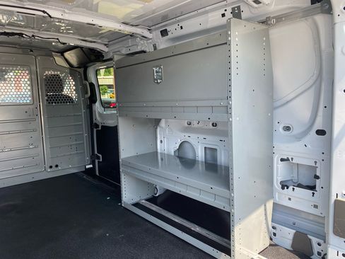 Used 2020 Ford Transit 250 Low Roof AWD image 15