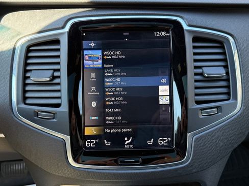 Used 2019 Volvo XC90 T6 Momentum w/ Protection Package Premier image 25