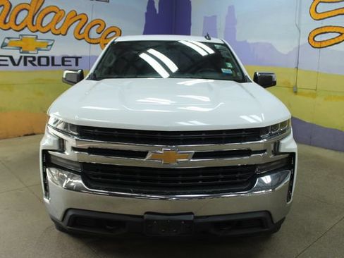 Used 2019 Chevrolet Silverado 1500 LT w/ True North Edition AWD/4WD image 3