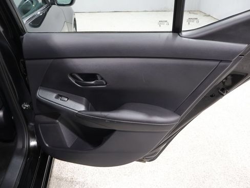 Used 2025 Nissan Sentra SV w/ All-Weather Package FWD image 20