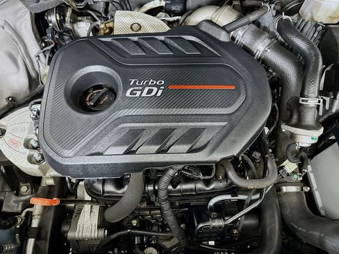 Used 2017 Hyundai Santa Fe Sport w/ 2.0T Ultimate Tech Package 05 image 34