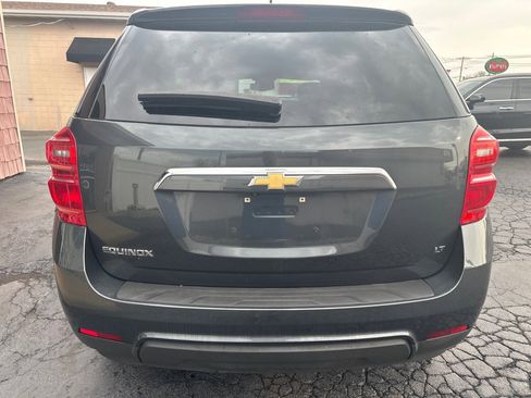 Used 2017 Chevrolet Equinox LT w/ Convenience Package image 4