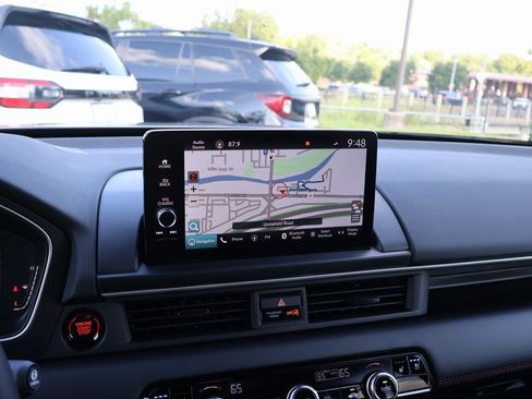 New 2025 Honda Pilot Black Edition image 15