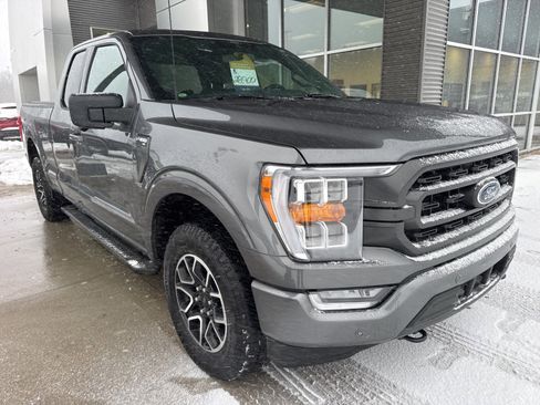 Certified 2022 Ford F150 XLT w/ Equipment Group 302A High image 10