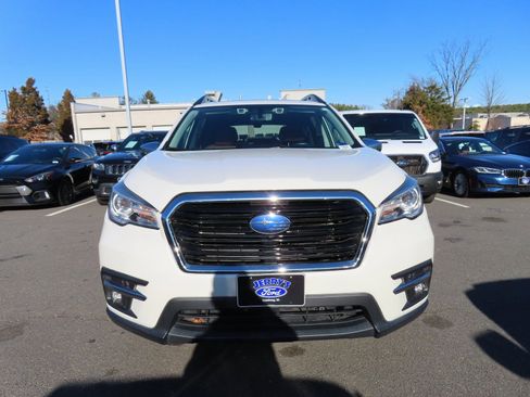 Used 2022 Subaru Ascent Touring image 2