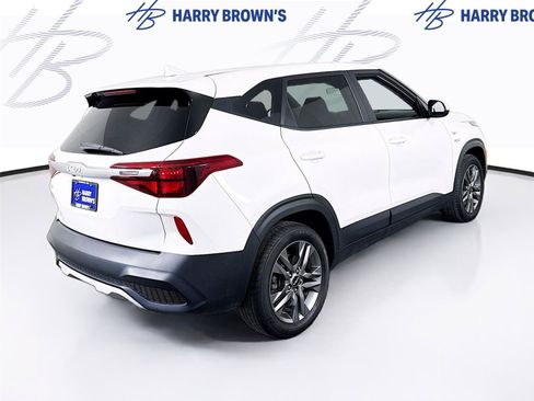 Used 2023 Kia Seltos LX AWD/4WD image 27