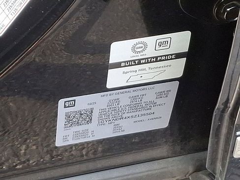 Certified 2025 Cadillac XT5 Premium Luxury w/ LPO, Floor Liner Package image 28