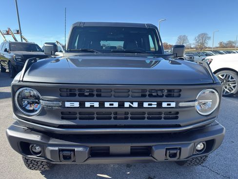New 2025 Ford Bronco Big Bend w/ Black Diamond Package AWD/4WD image 2