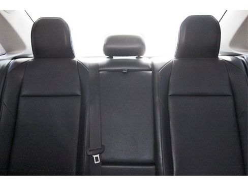 Used 2019 Volkswagen Jetta SEL w/ Cold Weather Package image 13