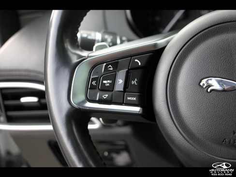 Used 2018 Jaguar F-PACE S AWD/4WD image 14