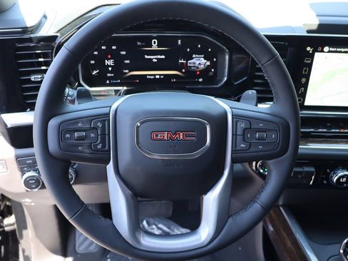 New 2026 GMC Sierra 1500 Elevation AWD/4WD image 15