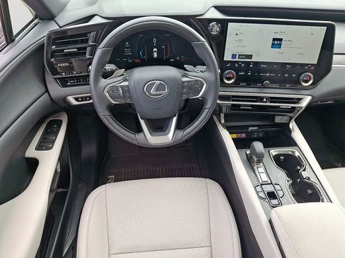 Used 2025 Lexus RX 350 Premium w/ Accessory Package (Z1) AWD/4WD image 12
