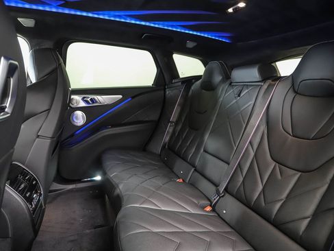 New 2026 BMW XM Label Red image 22