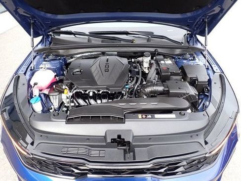 Certified 2025 Kia K5 GT-Line image 13