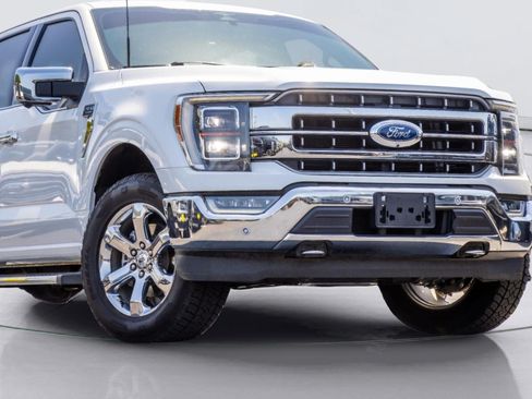 Certified 2023 Ford F150 Lariat w/ Equipment Group 502A High AWD/4WD image 3