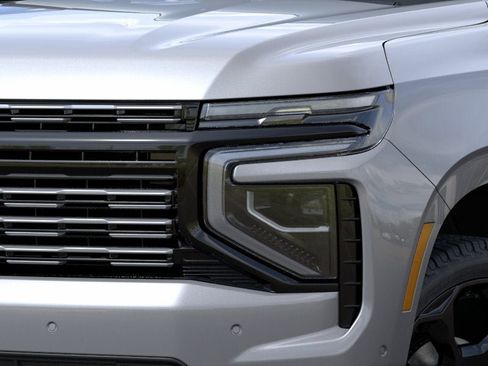 New 2026 Chevrolet Suburban High Country AWD/4WD image 40