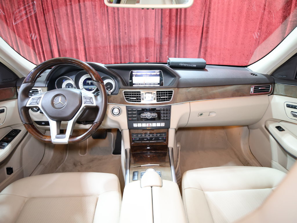 Used 2014 Mercedes-Benz E 350 Sedan image 15