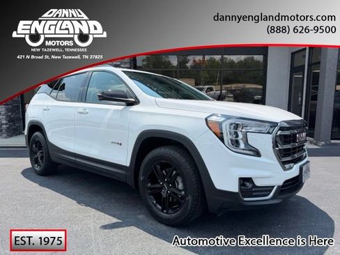 Used 2023 GMC Terrain AT4 AWD/4WD image 1