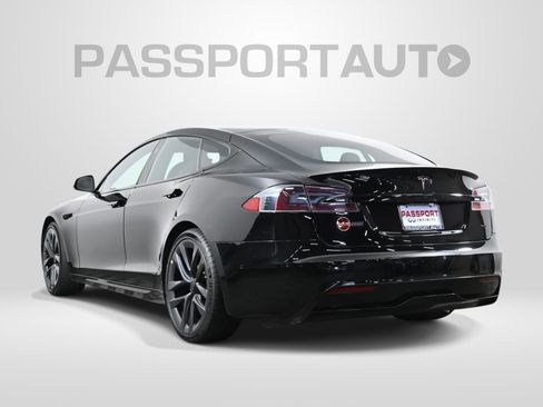 Used 2021 Tesla Model S Plaid image 5