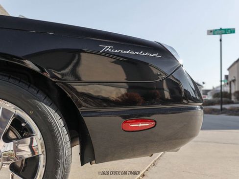Used 2002 Ford Thunderbird Deluxe image 86
