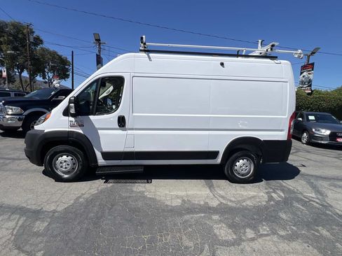 Used 2021 RAM ProMaster 1500 FWD image 3