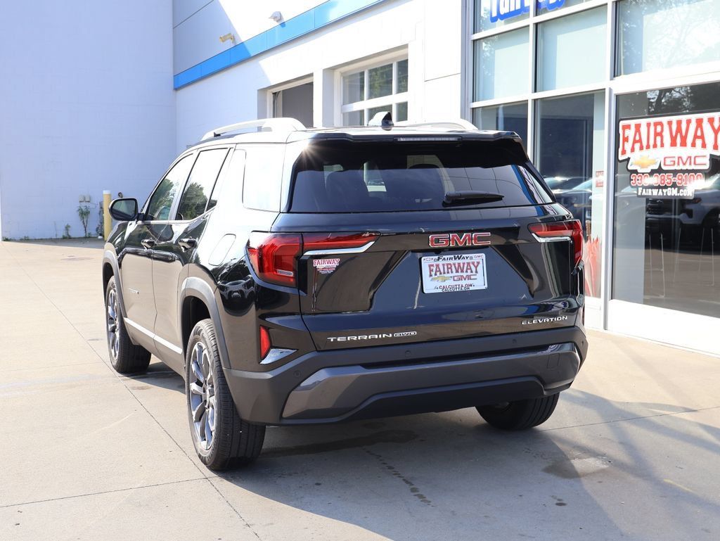 New 2027 GMC Terrain Elevation w/ Elevation Premium Package AWD/4WD image 8