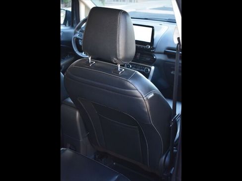 Used 2021 Ford EcoSport Titanium image 27