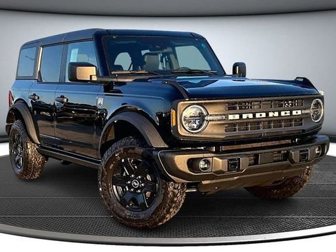New 2025 Ford Bronco Big Bend w/ Black Diamond Package image 2