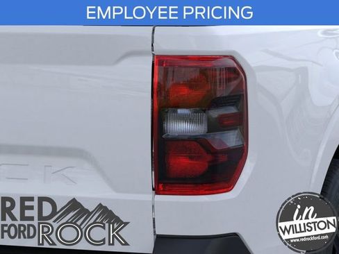 New 2025 Ford Maverick XLT w/ Black Appearance Package AWD/4WD image 22