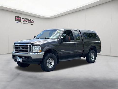 Used 2003 Ford F250 4x4 SuperCab Super Duty image 4