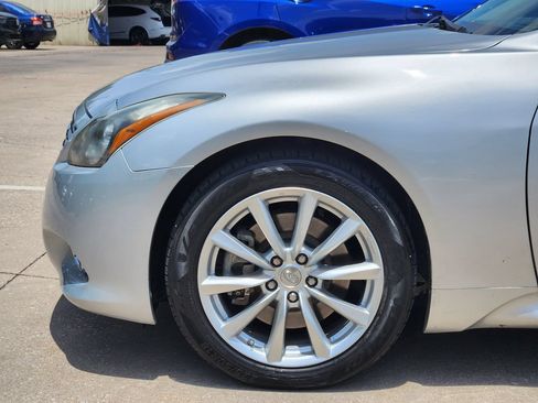 Used 2011 INFINITI G37 Journey w/ Premium Pkg RWD image 13