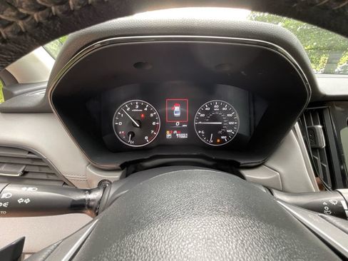 Used 2023 Subaru Legacy Premium AWD/4WD image 16