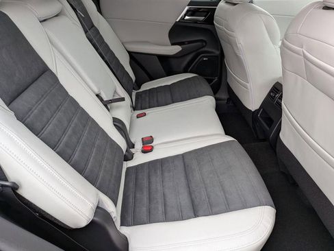 New 2026 Mitsubishi Outlander SE AWD/4WD image 29