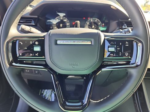 Used 2026 Land Rover Range Rover Velar S image 18