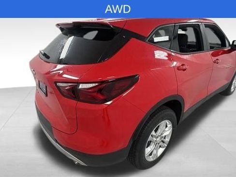 Used 2022 Chevrolet Blazer LT image 3